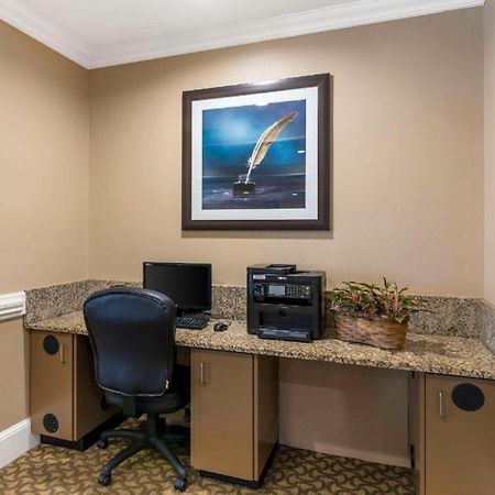 Comfort Inn & Suites Тифтон Екстериор снимка