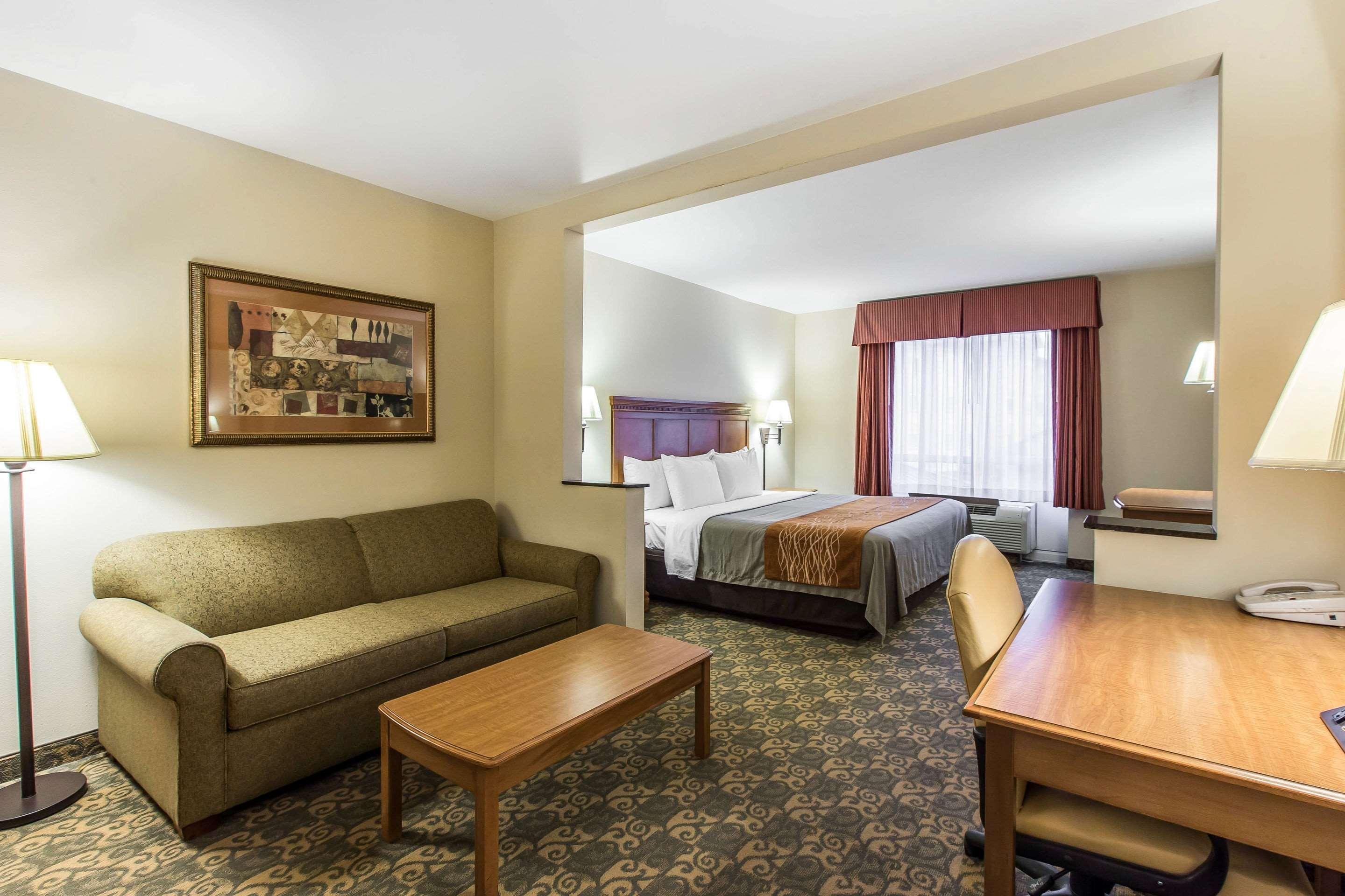Comfort Inn & Suites Тифтон Екстериор снимка