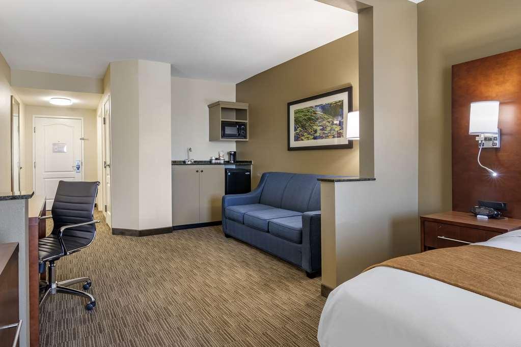 Comfort Inn & Suites Тифтон Стая снимка